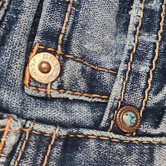 Early 2000s silver jeans - Picture 6 of 6